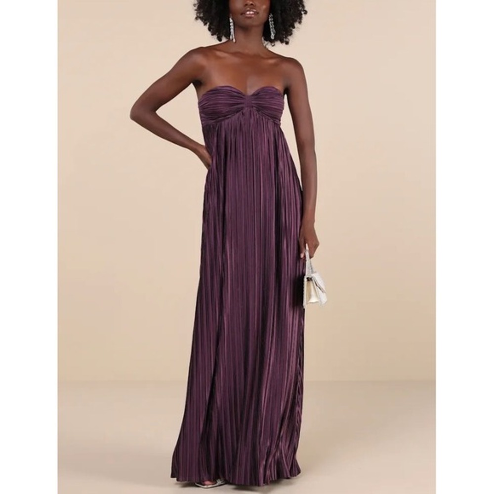 NWT Lulus Whimsical‎ Beauty Dark Purple Satin Plisse Strapless Maxi Dress Size L
